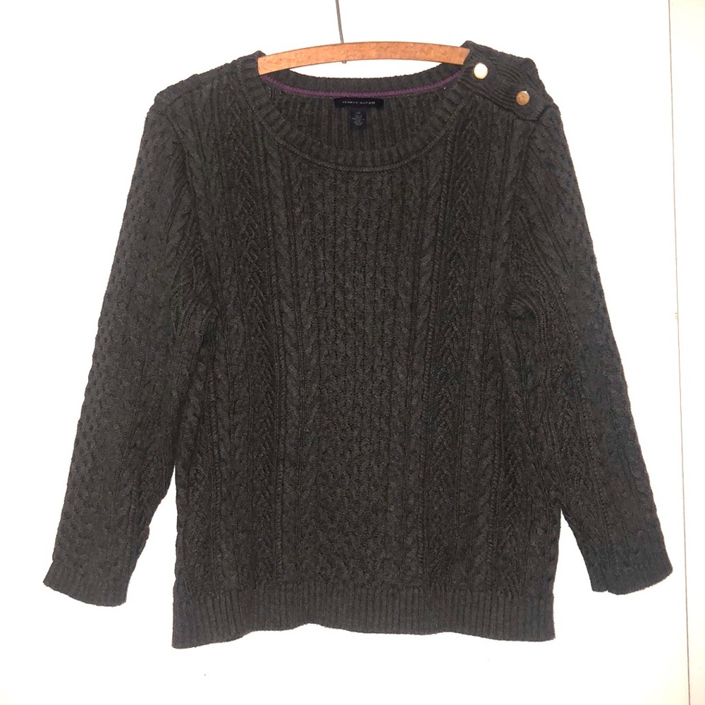 Tommy Hilfiger sweater